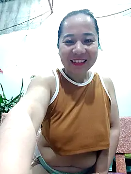 Queen 18200 online show from 1, 3, 2025