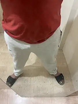 gingerguyblr online show from 21, 1, 2025