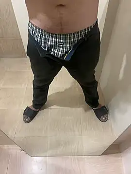 gingerguyblr online show from 26, 1, 2025