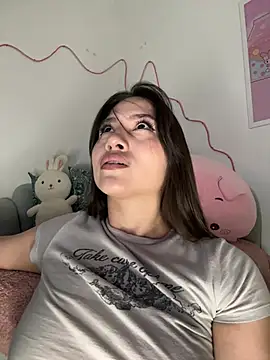 Tsuki-moon online show from 14, 2, 2025