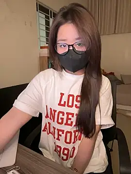 Snapshot of Jenni_nana chatting on 9, 4, 2026 Jenni nana online show from 9, 4, 2026