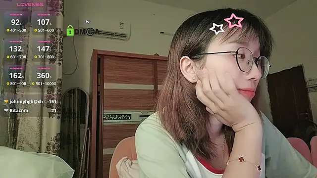 Lili 666 online show from 12, 10, 2025