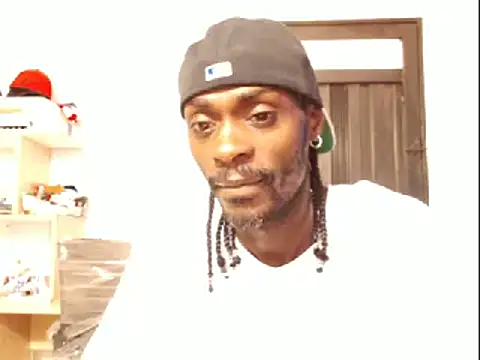 phillip-hot online show from 4, 1, 2025