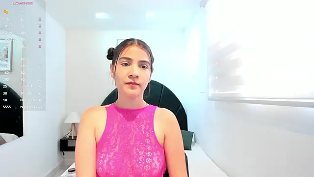 Snapshot of Miranda_doll_ chatting on 23, 5, 2026 Miranda doll online show from 23, 5, 2026
