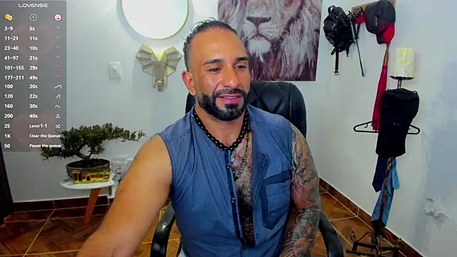 mr maik online show from 10, 1, 2025