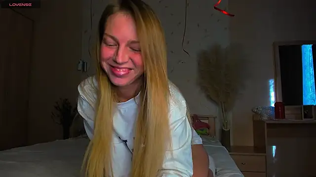 Snapshot of Jeanne_Williams chatting on 12, 3, 2025 Jeanne Williams online show from 12, 3, 2025