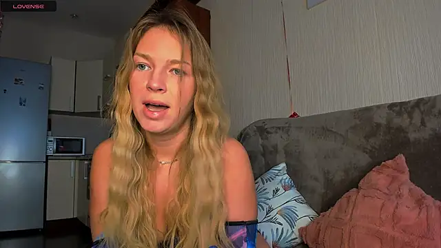 Snapshot of Jeanne_Williams chatting on 16, 3, 2025 Jeanne Williams online show from 16, 3, 2025