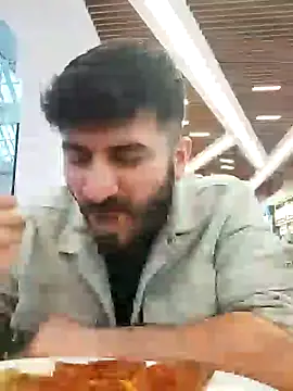 Snapshot of Analcholic chatting on 28, 12, 2024 Analcholic online show from 28, 12, 2024