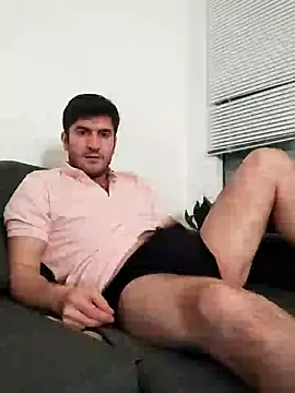 Snapshot of Analcholic chatting on 4, 2, 2025 Analcholic online show from 4, 2, 2025