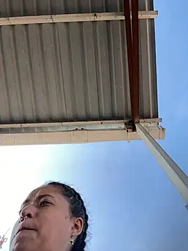 jjulietha95 online show from 9, 2, 2025