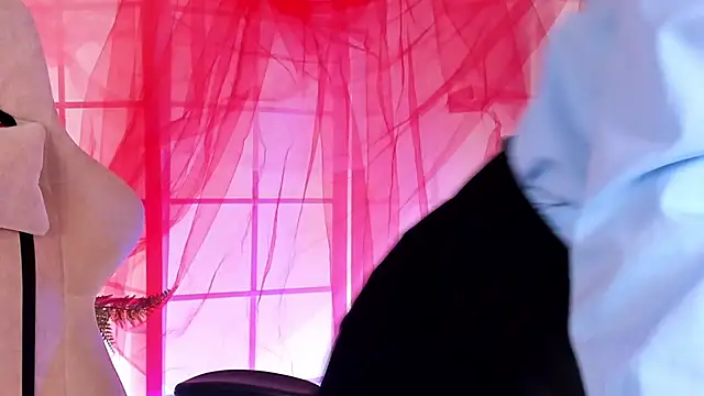 April o Nill online show from 22, 11, 2025