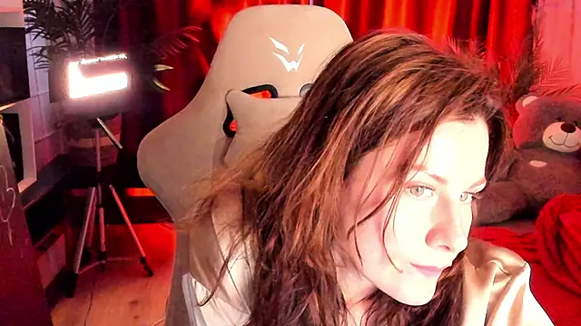 Snapshot of April_o_Nill chatting on 12, 4, 2026 April o Nill online show from 12, 4, 2026