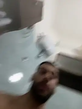 Snapshot of Enzoblood1 chatting on 5, 1, 2026 Enzoblood1 online show from 5, 1, 2026