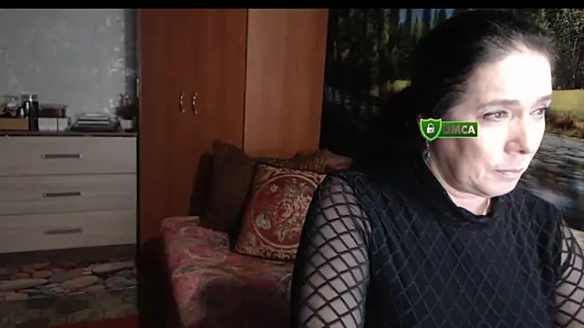 Snapshot of RositaSky chatting on 13, 10, 2025 RositaSky online show from 13, 10, 2025