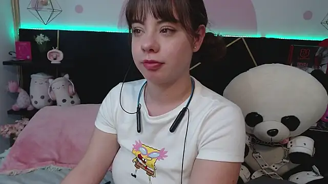 Snapshot of DanniAbbey chatting on 16, 11, 2025 DanniAbbey online show from 16, 11, 2025