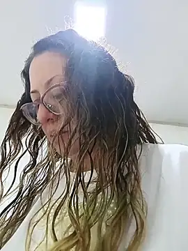 Snapshot of miss_hanna07 chatting on 9, 11, 2025 miss hanna07 online show from 9, 11, 2025