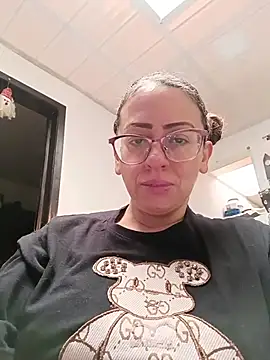 Snapshot of miss_hanna07 chatting on 14, 11, 2025 miss hanna07 online show from 14, 11, 2025