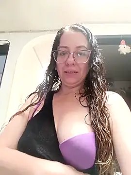 miss hanna07 online show from 15, 4, 2026