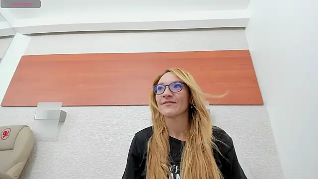 maddy cartter online show from 25, 3, 2026