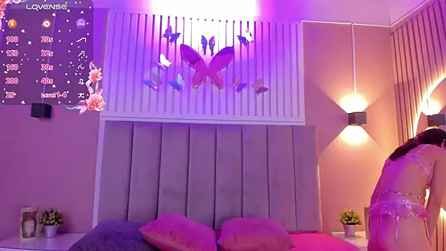 Snapshot of diosa_cristal chatting on 5, 3, 2025 diosa cristal online show from 5, 3, 2025