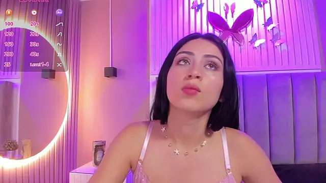 Snapshot of diosa_cristal chatting on 26, 11, 2025 diosa cristal online show from 26, 11, 2025