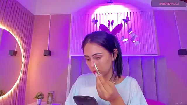 Snapshot of diosa_cristal chatting on 16, 12, 2025 diosa cristal online show from 16, 12, 2025