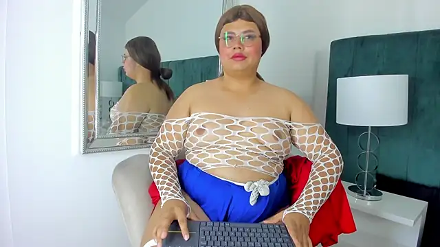 Snapshot of Tom_Silver__ chatting on 27, 12, 2024 Tom Silver online show from 27, 12, 2024