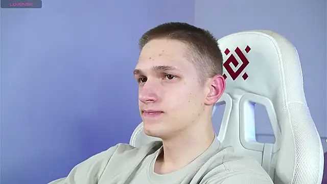 dustyn fox online show from 4, 3, 2025