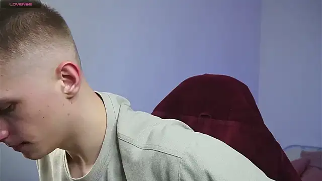 dustyn fox online show from 8, 3, 2025