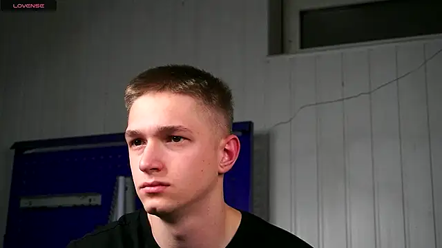 dustyn fox online show from 25, 11, 2025