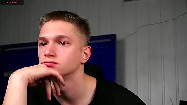 dustyn fox online show from 27, 11, 2025