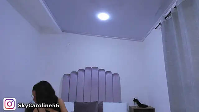 sky caroline online show from 23, 1, 2025