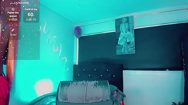 Kendall hornyy online show from 5, 3, 2026