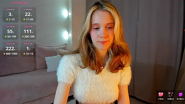 Snapshot of Dearly_Emily chatting on 6, 1, 2025 Dearly Emily online show from 6, 1, 2025