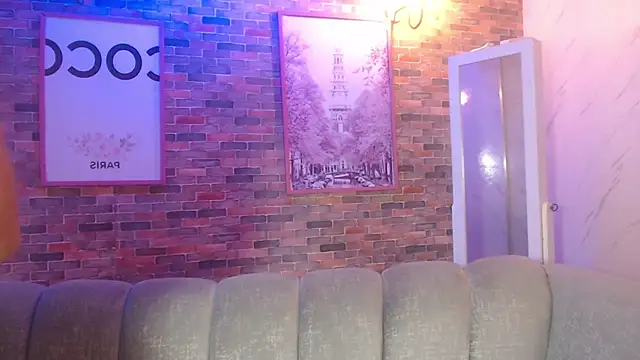 Snapshot of Laurita_b chatting on 20, 3, 2025 Laurita b online show from 20, 3, 2025