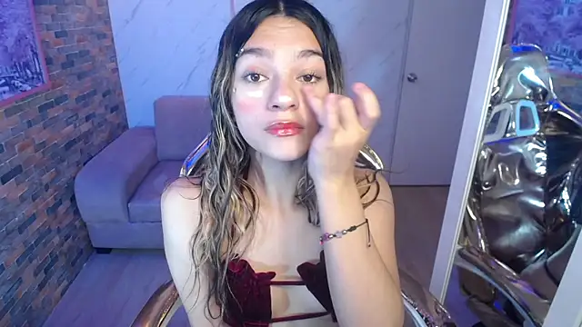 Snapshot of Laurita_b chatting on 20, 9, 2025 Laurita b online show from 20, 9, 2025