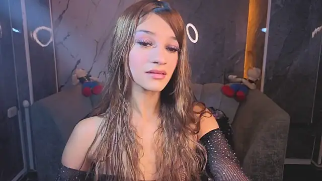 Snapshot of Laurita_b chatting on 1, 4, 2026 Laurita b online show from 1, 4, 2026