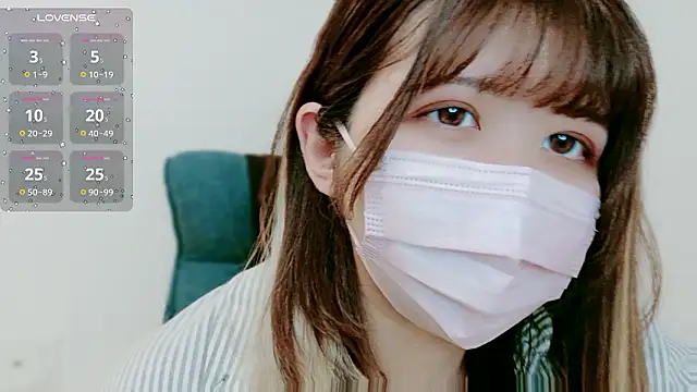 Snapshot of MoMoka_jp chatting on 27, 3, 2026 MoMoka jp online show from 27, 3, 2026