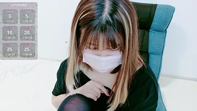 Snapshot of MoMoka_jp chatting on 31, 3, 2026 MoMoka jp online show from 31, 3, 2026