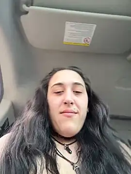 Snapshot of ThicBunz chatting on 24, 4, 2026 ThicBunz online show from 24, 4, 2026
