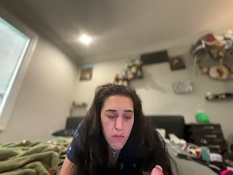 Snapshot of ThicBunz chatting on 1, 5, 2026 ThicBunz online show from 1, 5, 2026