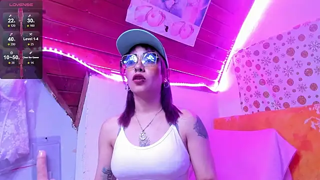 Snapshot of staacy37 chatting on 7, 2, 2025 staacy37 online show from 7, 2, 2025