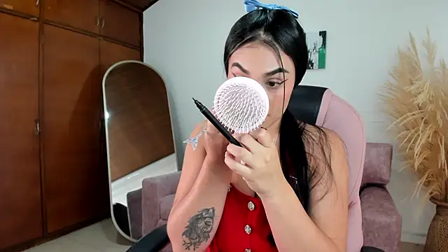 Alheli 16 online show from 14, 2, 2026