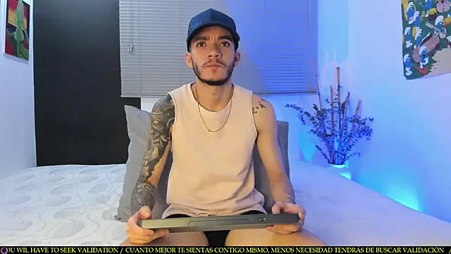 Snapshot of Tylergiuseppe_ chatting on 11, 2, 2025 Tylergiuseppe  online show from 11, 2, 2025
