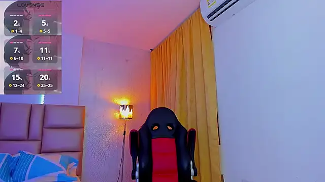 Snapshot of Nathan_Bluee chatting on 3, 1, 2025 Nathan Bluee online show from 3, 1, 2025