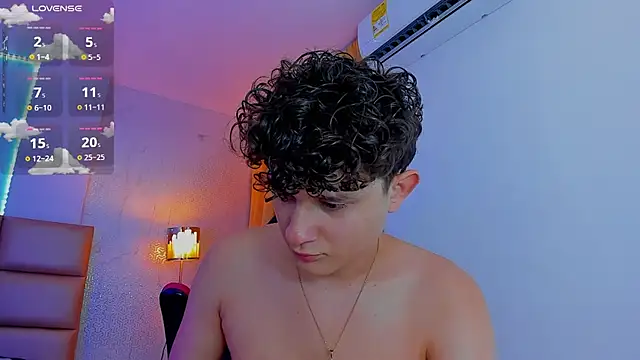 Snapshot of Nathan_Bluee chatting on 16, 3, 2025 Nathan Bluee online show from 16, 3, 2025