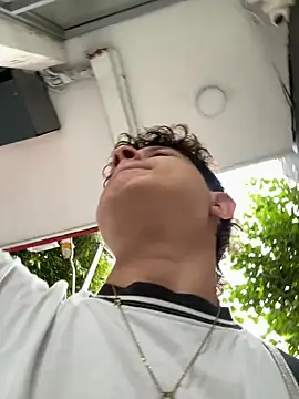 Snapshot of Nathan_Bluee chatting on 18, 9, 2025 Nathan Bluee online show from 18, 9, 2025