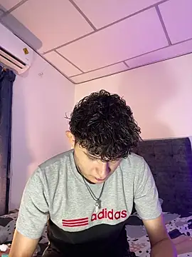 Nathan Bluee online show from 5, 11, 2025