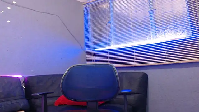 Snapshot of Andy_bapho chatting on 18, 11, 2025 Andy bapho online show from 18, 11, 2025