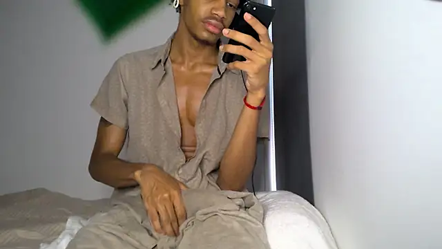 Snapshot of Skinnyblackman chatting on 17, 3, 2026 Skinnyblackman online show from 17, 3, 2026